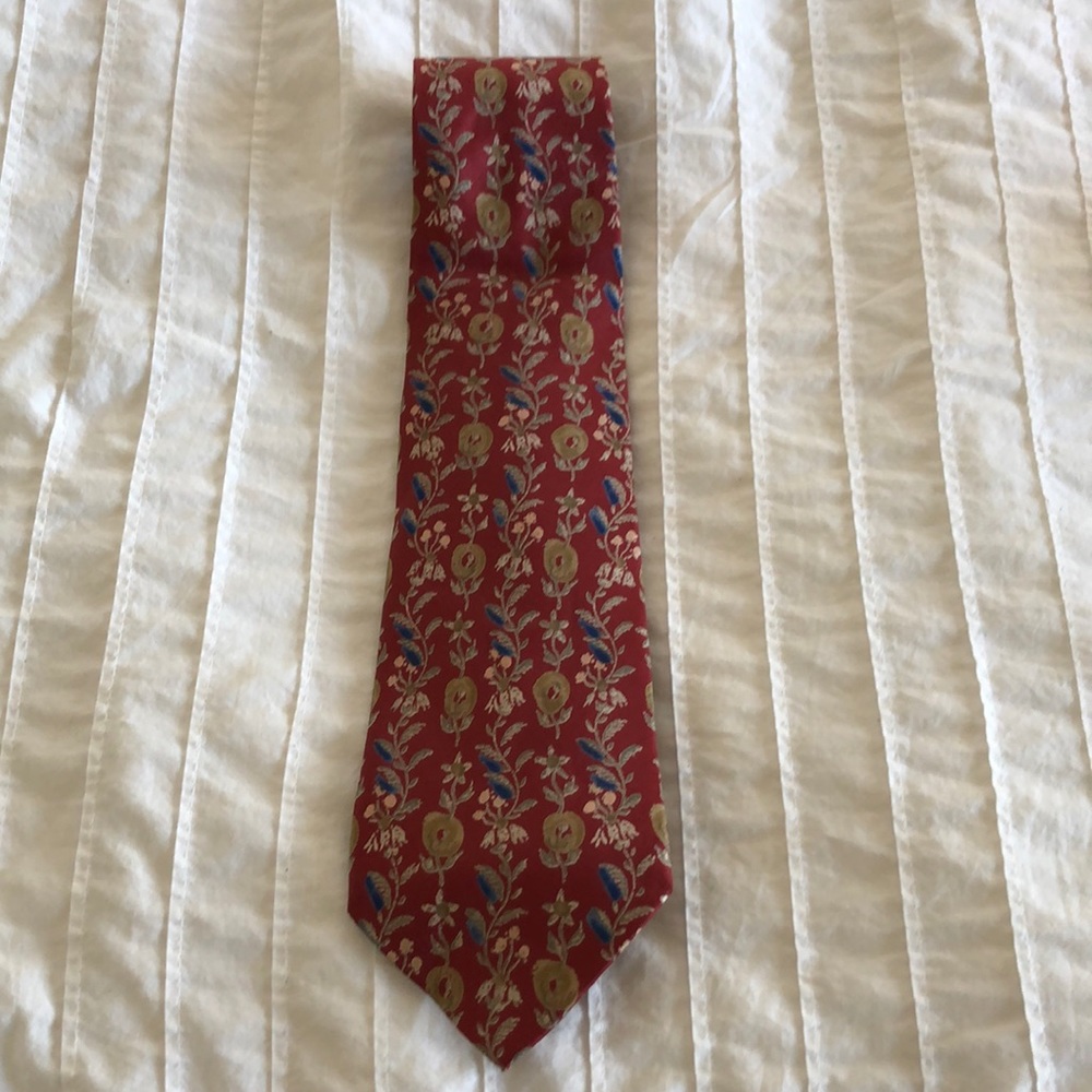 Banana Republic men’s floral tie